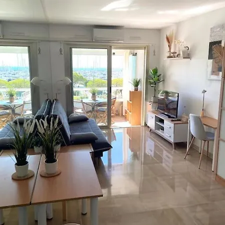 Apartment Port Marina - Parking Prive, Climatise Au Ducal Villeneuve-Loubet