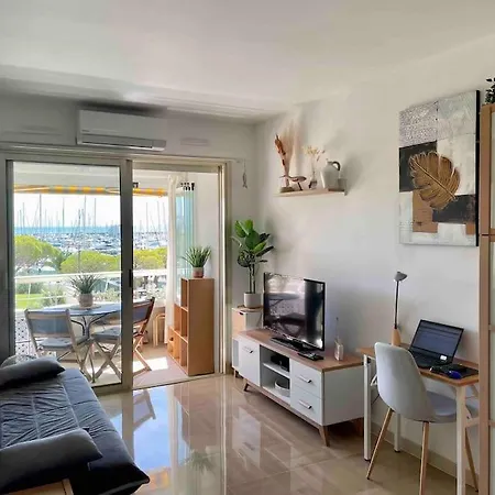 Studio-port-marina, Parking Prive, Climatise Au 