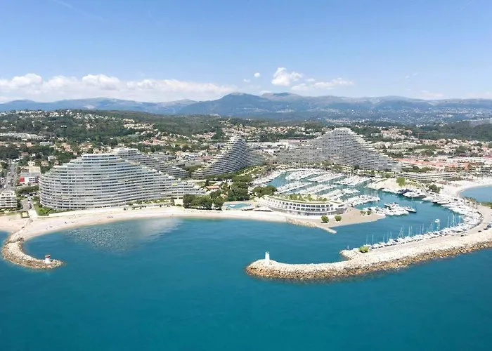 Studio-port-marina, Parking Privé, Climatisé Au Ducal Appartement *