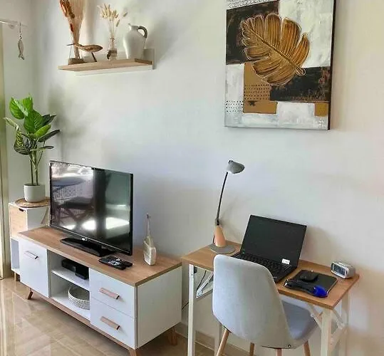 Studio-port-marina, Parking Privé, Climatisé Au Ducal
