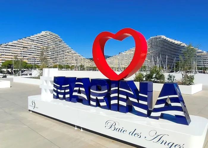 Studio-port-marina, Parking Privé, Climatisé Au Ducal *