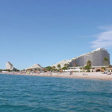 Port Marina - Parking Prive, Climatise Au Ducal Apartment